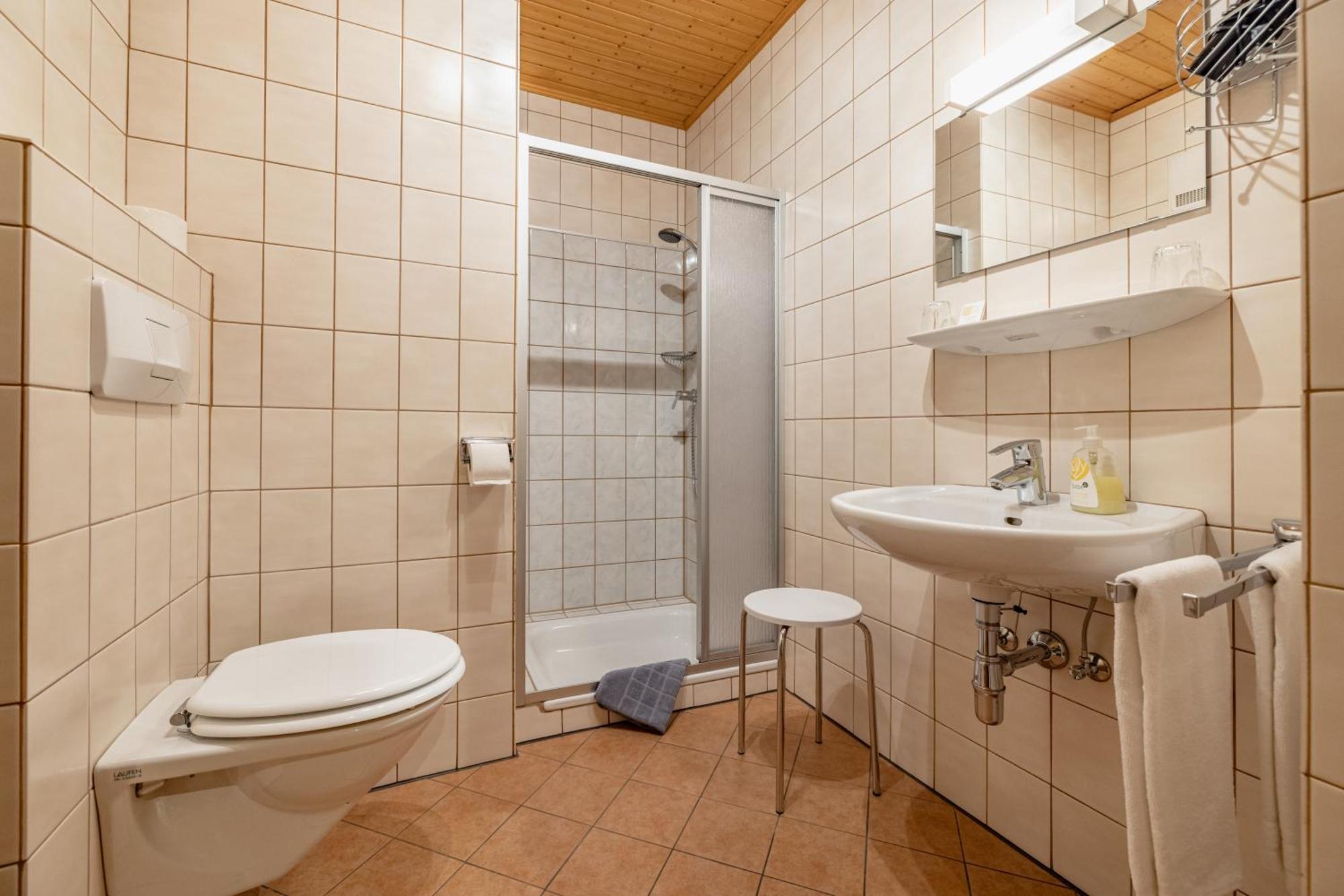 Gaestehaus Eder Tröpolach Rum bild